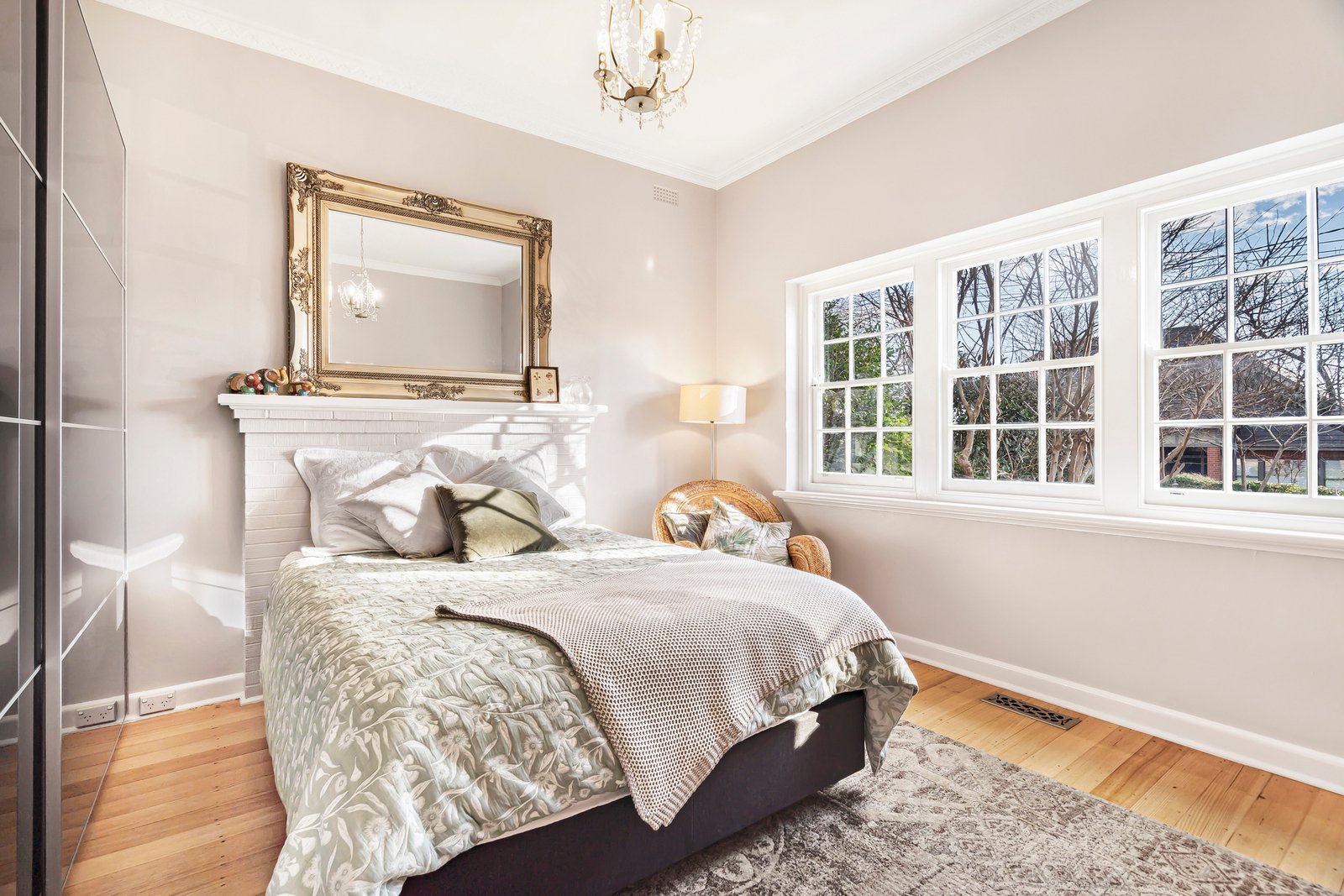 1 Willandra Avenue, Canterbury, 3126