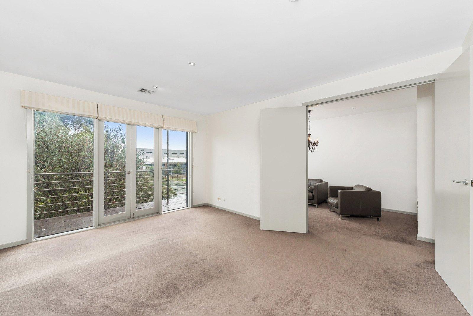10 Atkinson Close, Windsor, 3181