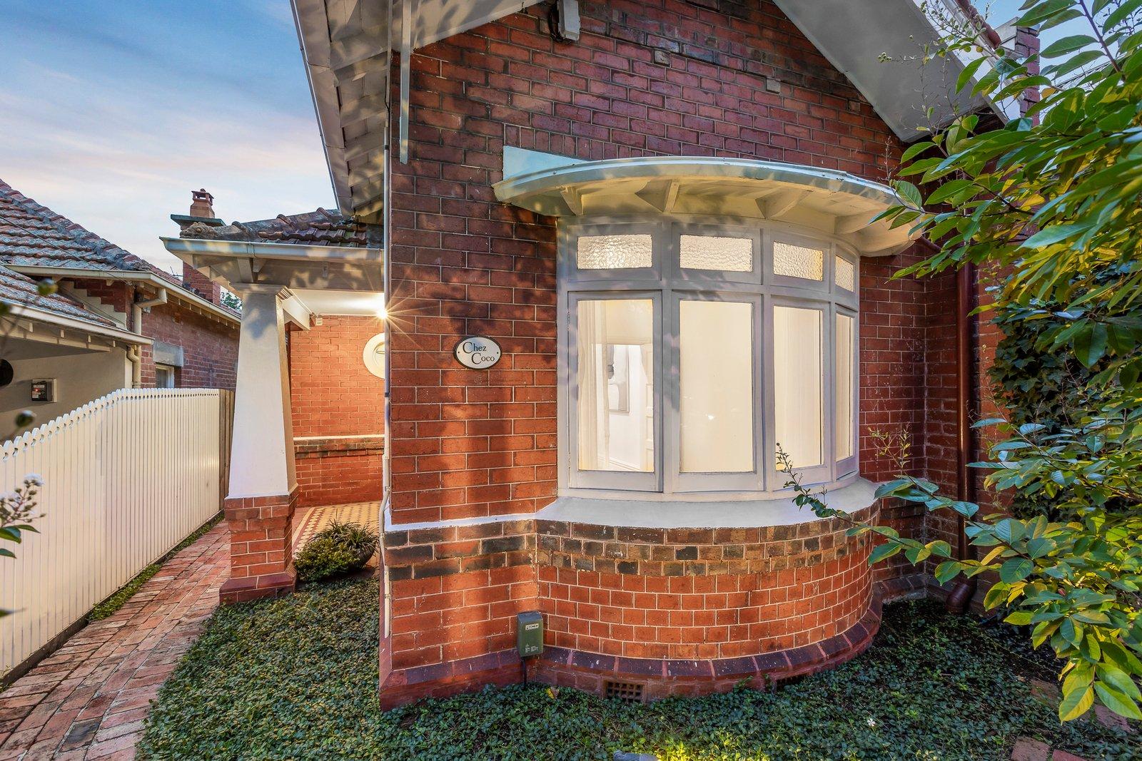 10 Banole Avenue, Prahran, 3181