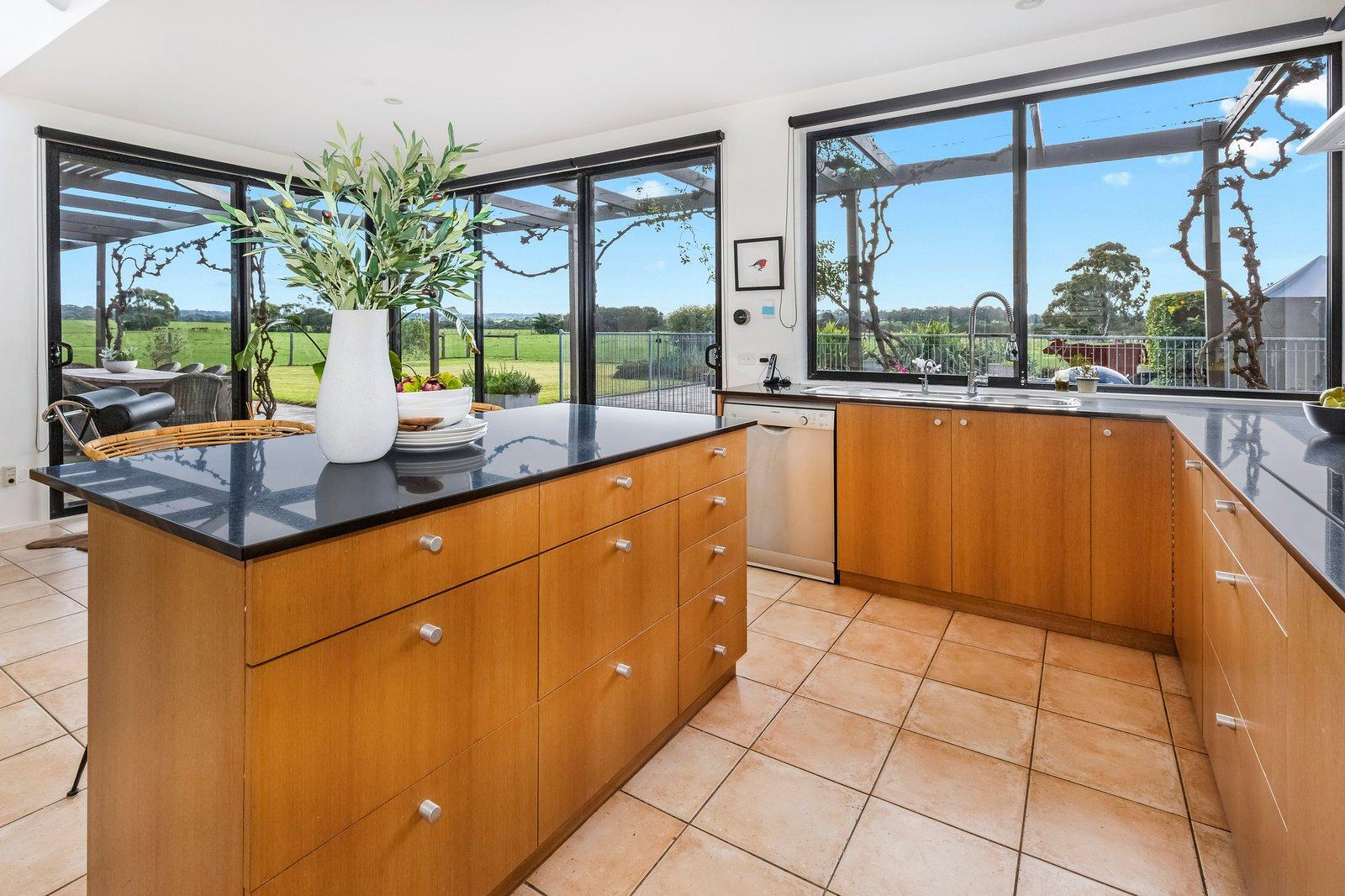 10 Bayview Road, Balnarring Beach, 3926