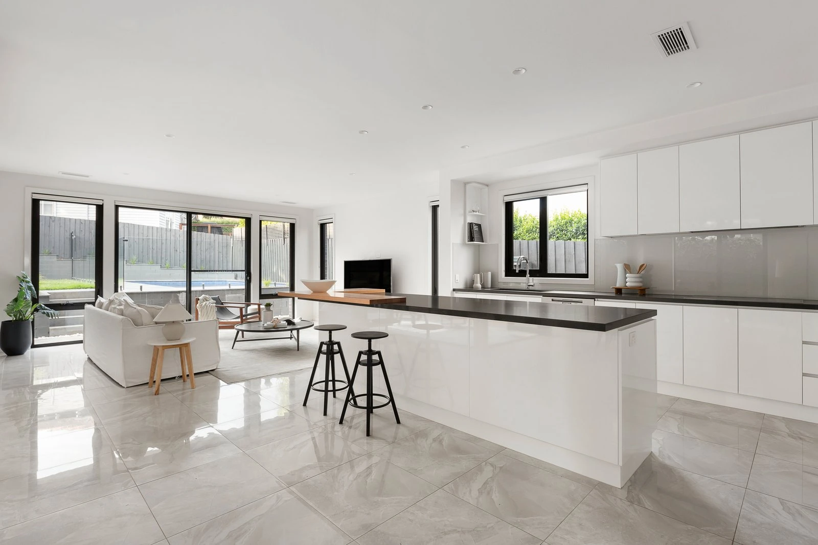 10 Beech Street, Camberwell, 3124