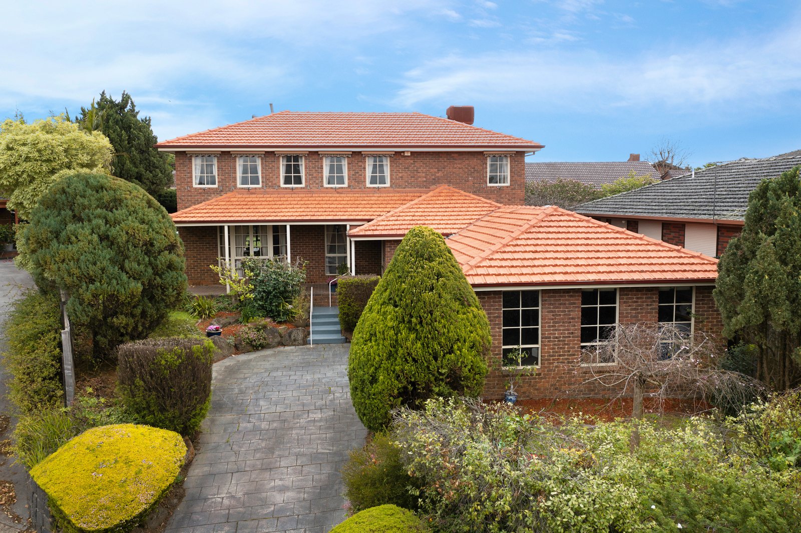 10 Birbank Court, Doncaster, Vic