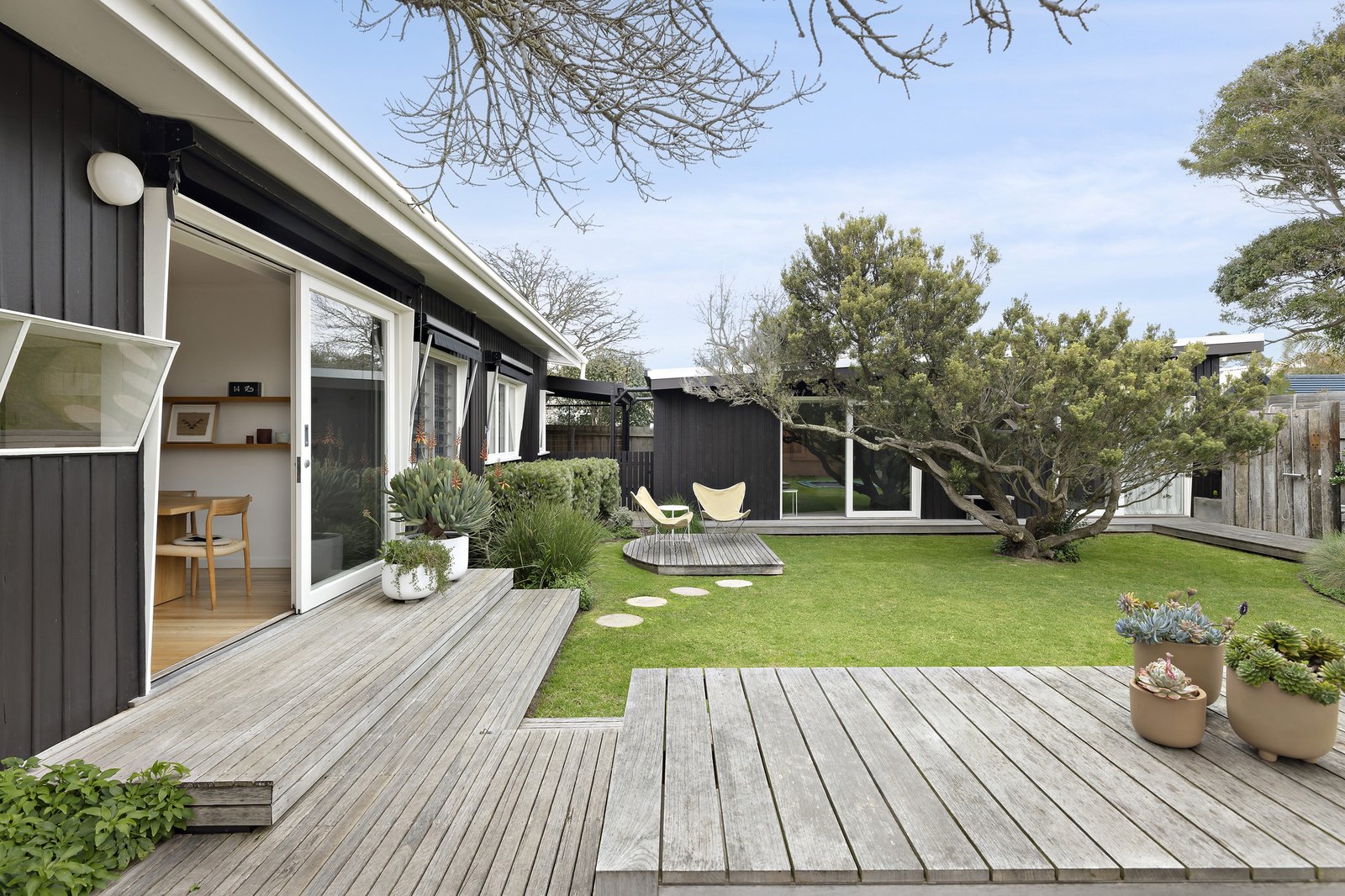 10 Cootamundra Avenue, Capel Sound, 3940