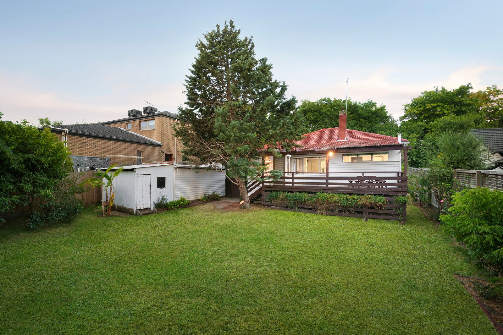 10 Fuller Avenue, Glen Iris, 3146