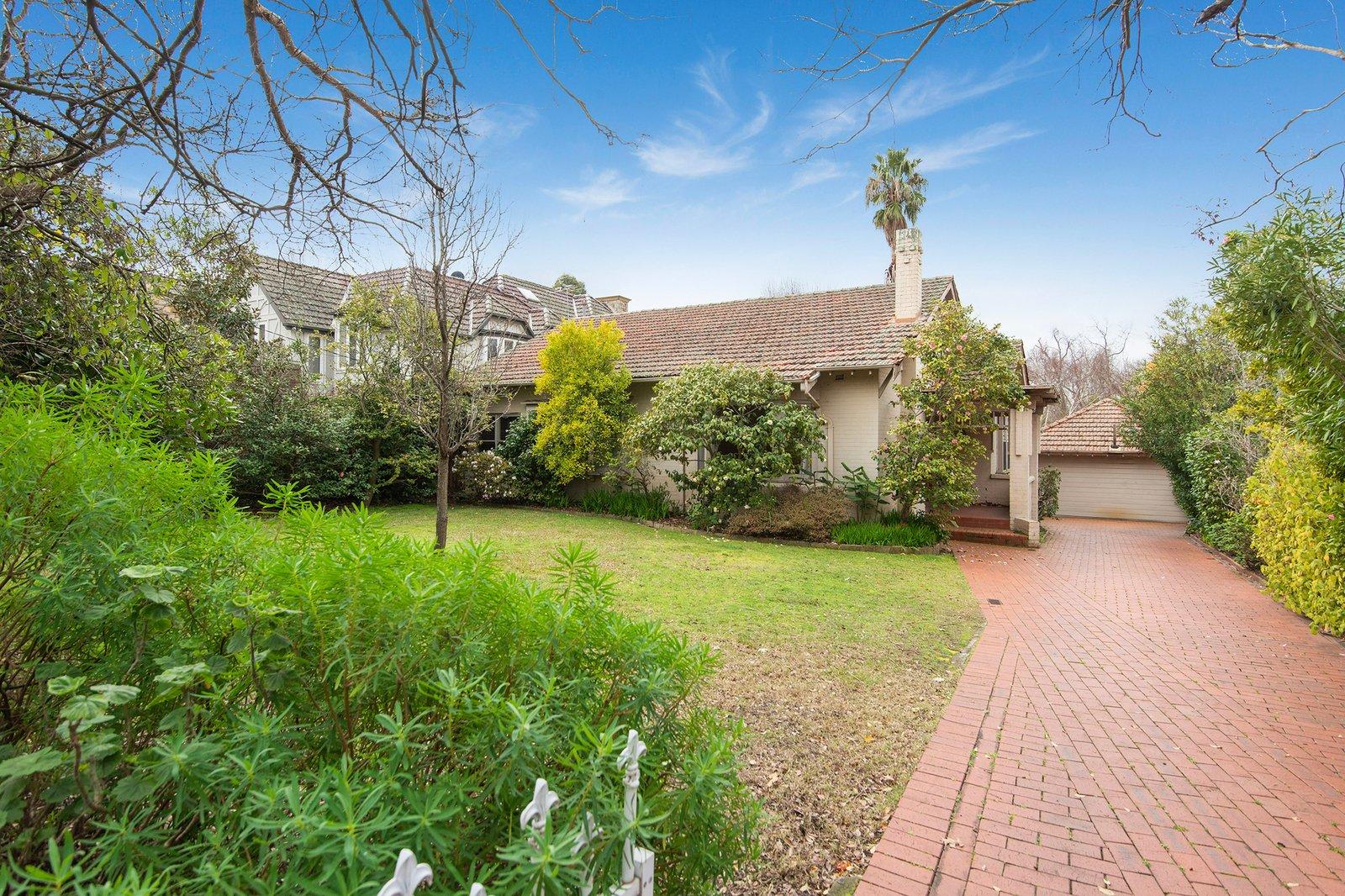10 Glenbrook Avenue, Malvern East, 3145