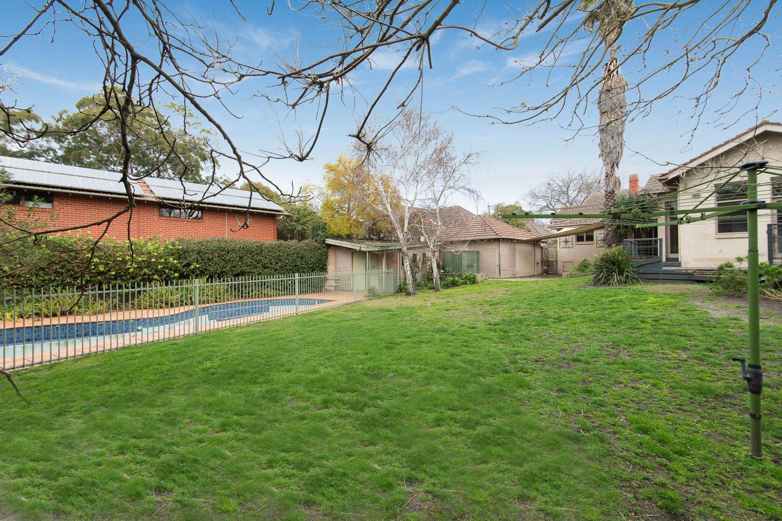 10 Glenbrook Avenue, Malvern East, 3145