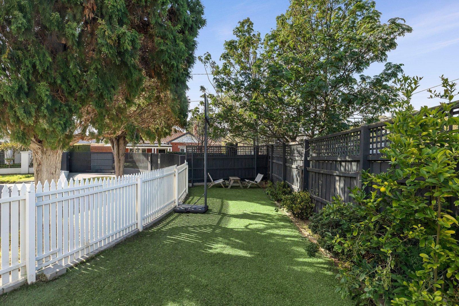 10 Gould Street, Brighton, 3186