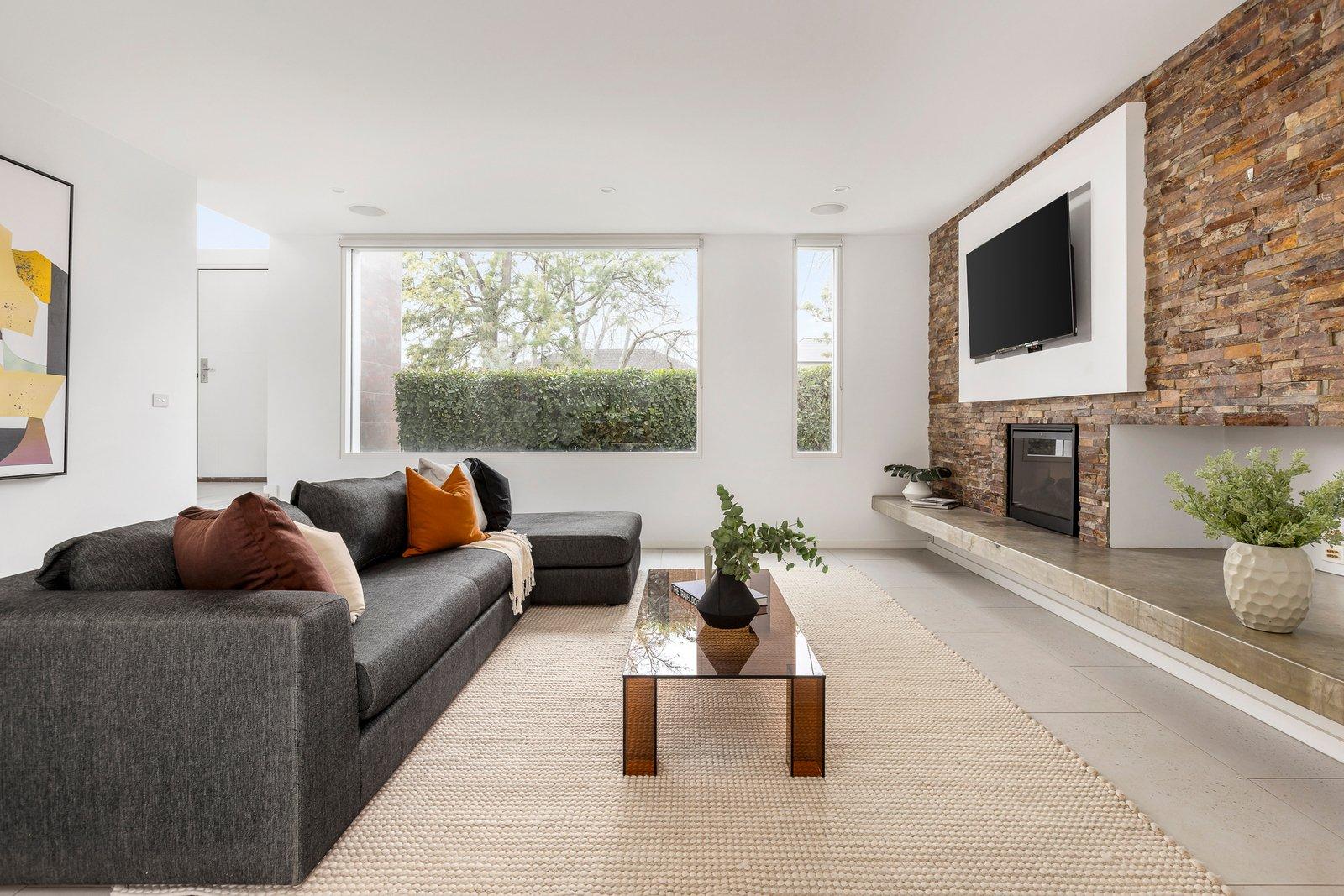 10 Howard Street, Glen Iris, Vic