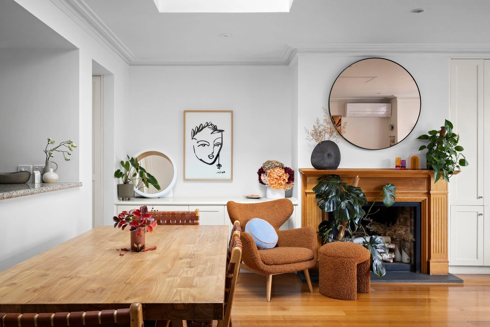 10 Howe Crescent, South Melbourne, 3205