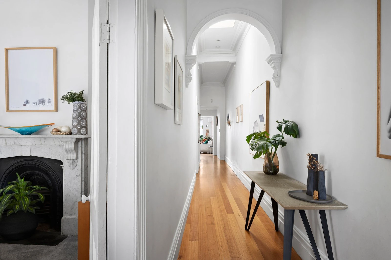 10 Howe Crescent, South Melbourne, 3205