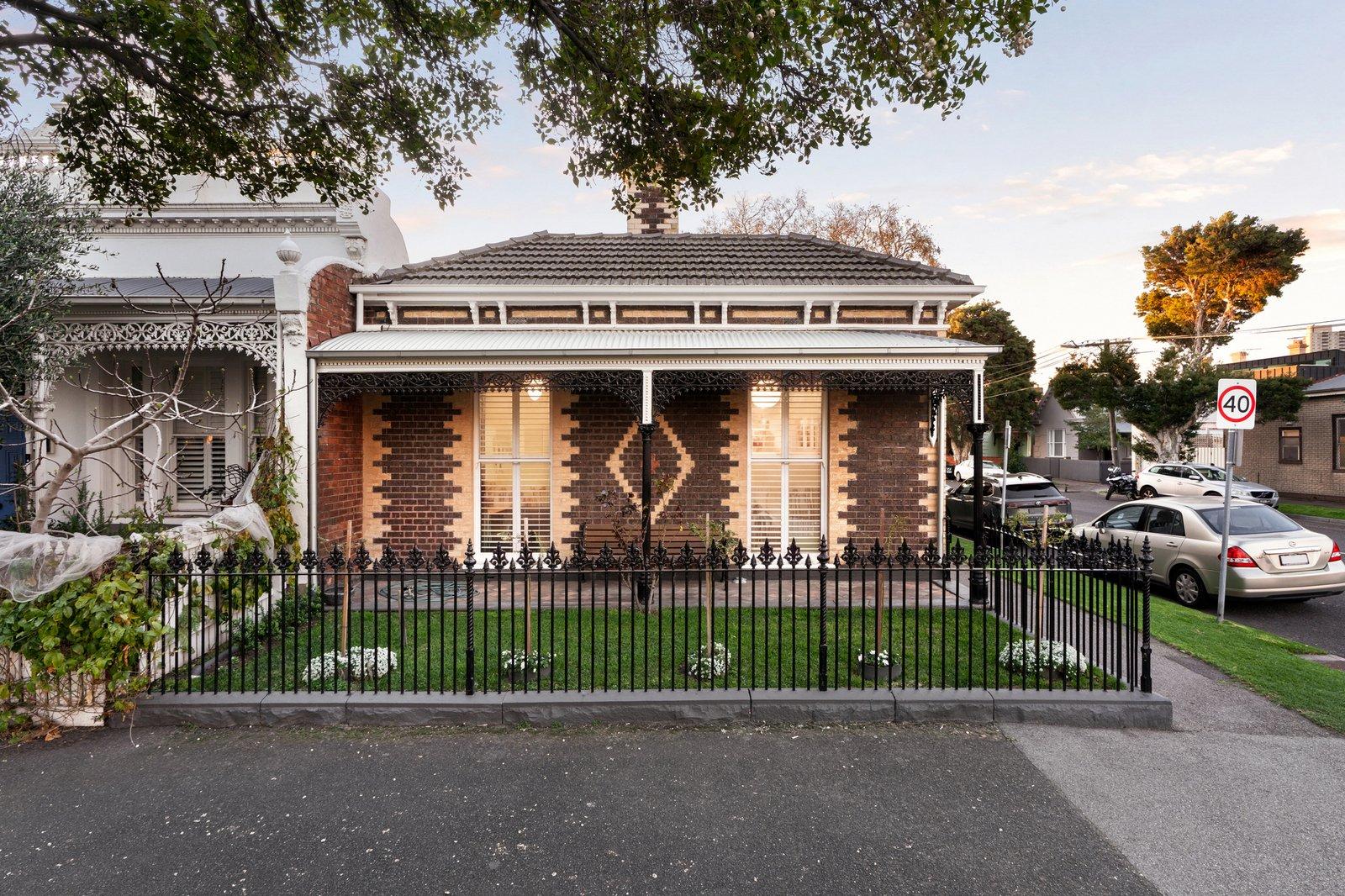 10 Kerferd Road, Albert Park, 3206