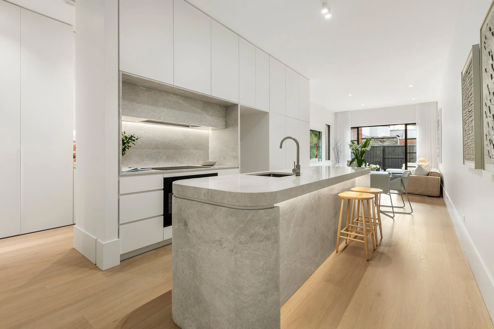 10 Nimmo Street, Middle Park, 3206