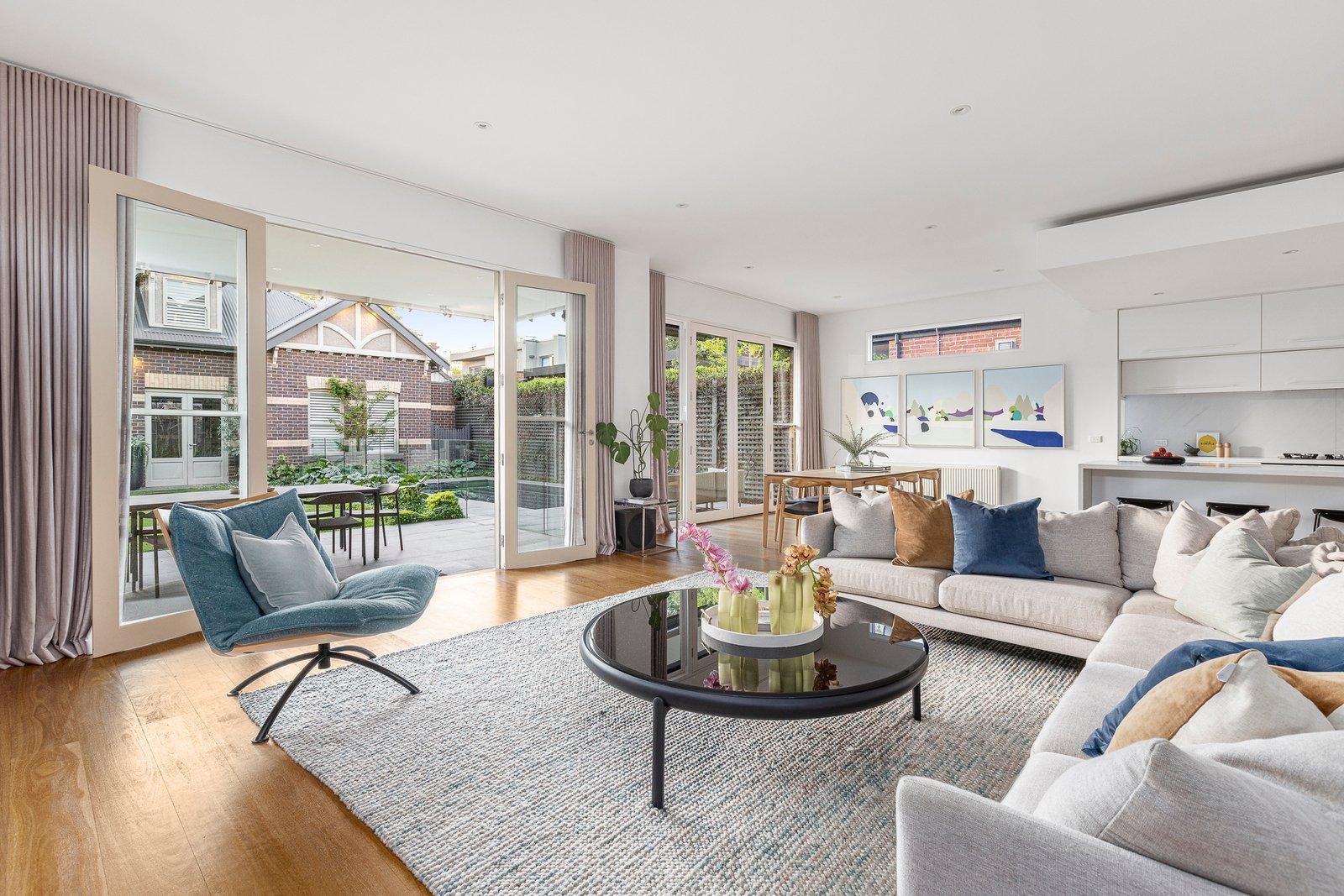 10 Russell Street, Camberwell, 3124