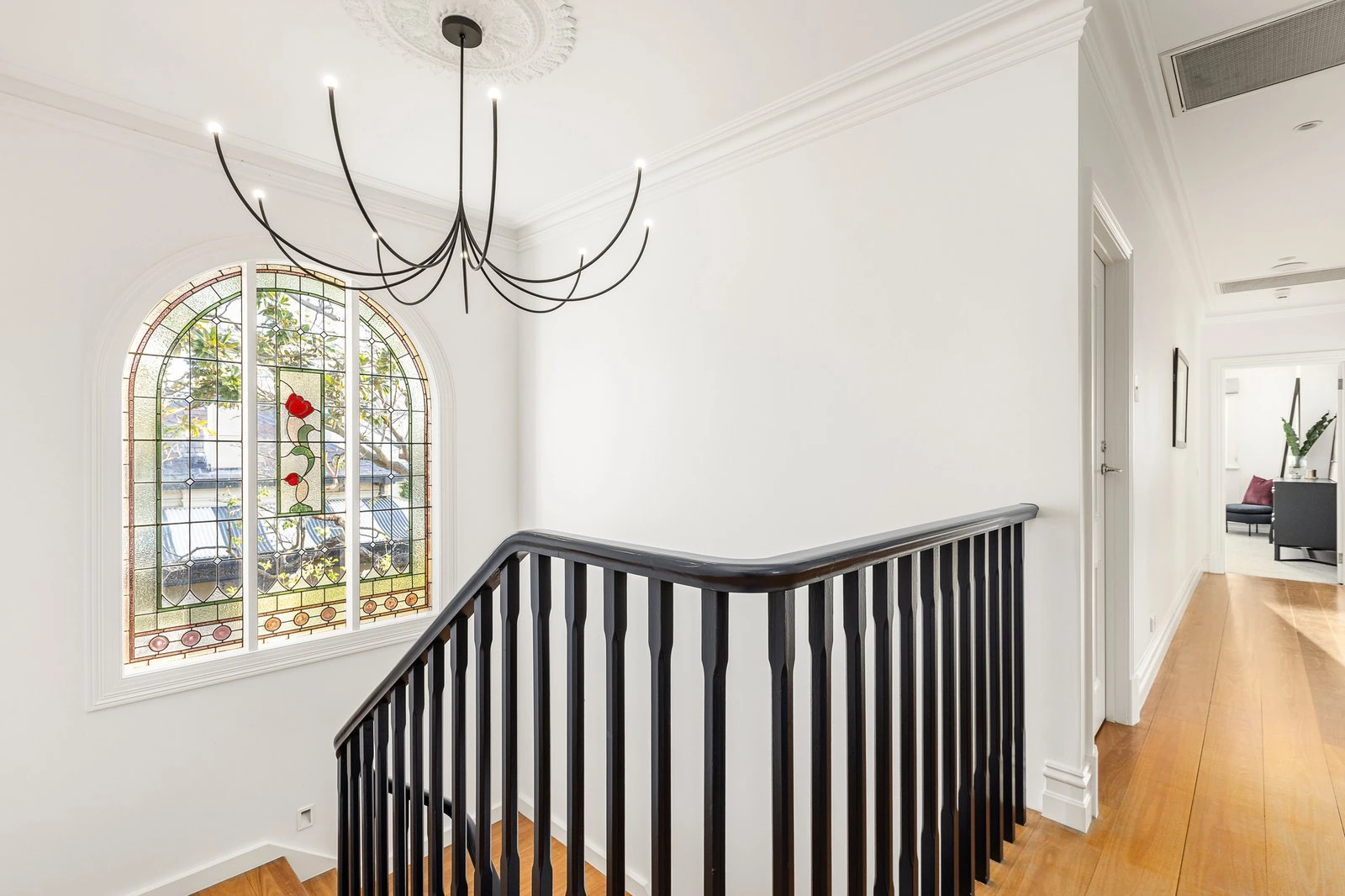 10 Russell Street, Camberwell, 3124