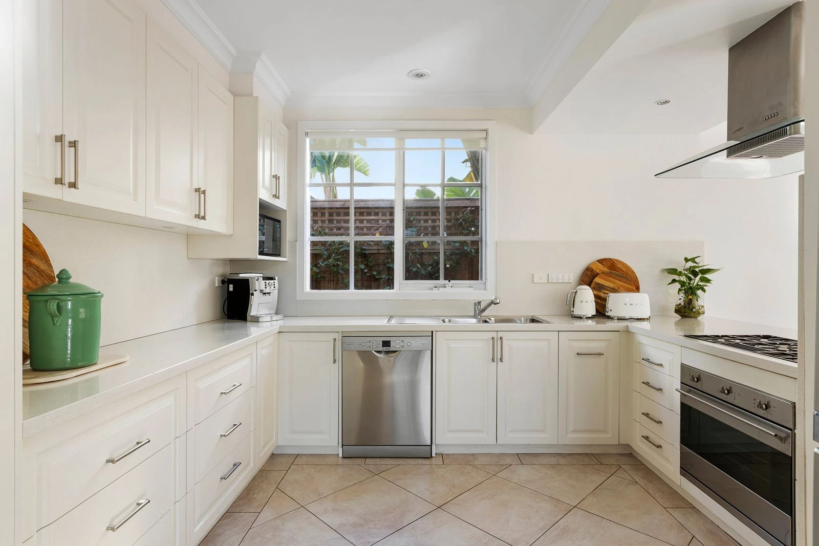 101 Roslyn Street, Brighton, 3186