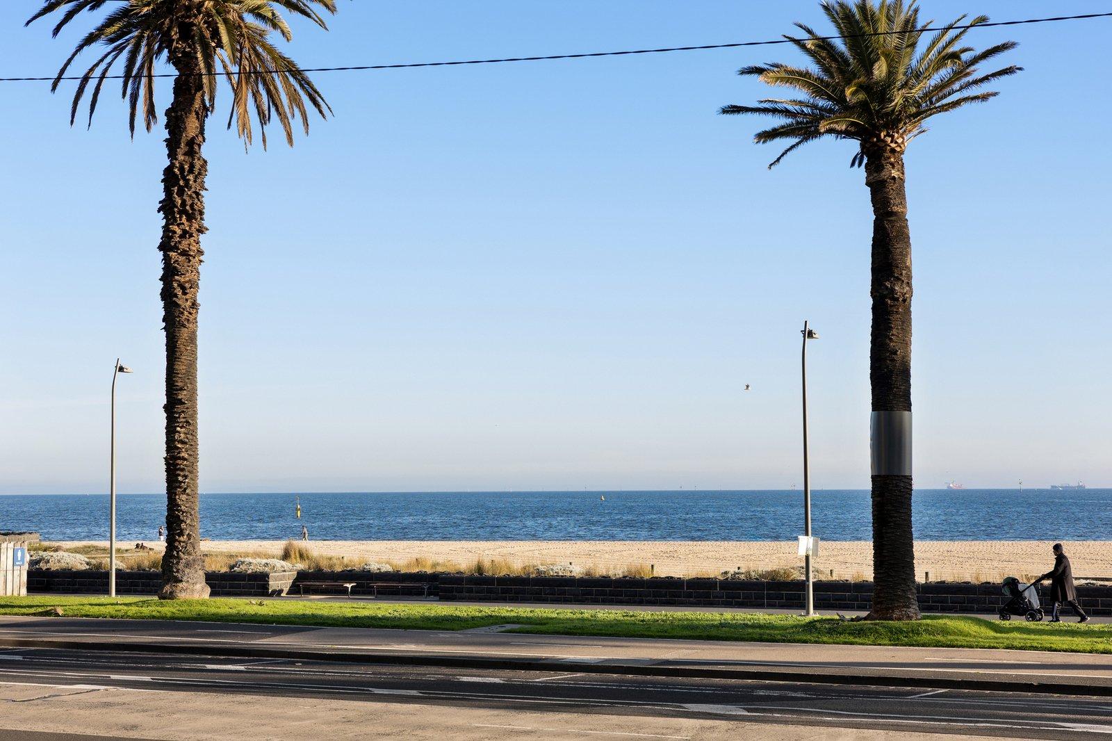 101/65 Beach Street, Port Melbourne, 3207