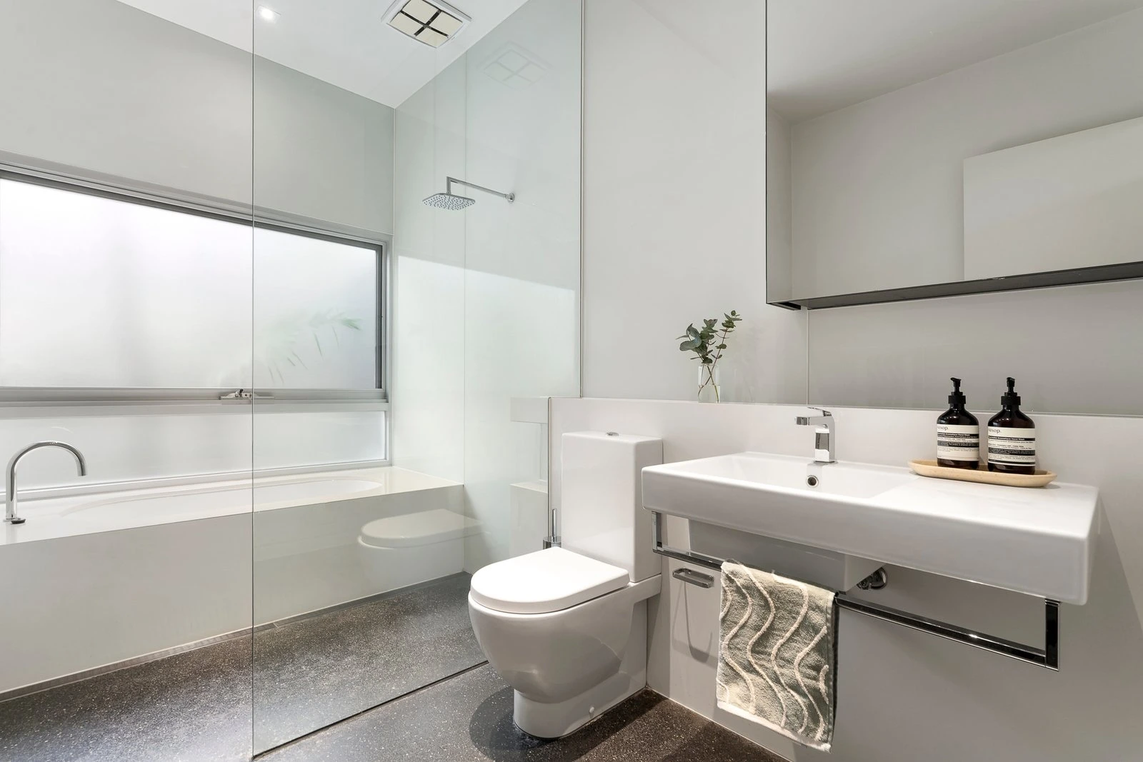 102 Robinson Road, Hawthorn, 3122