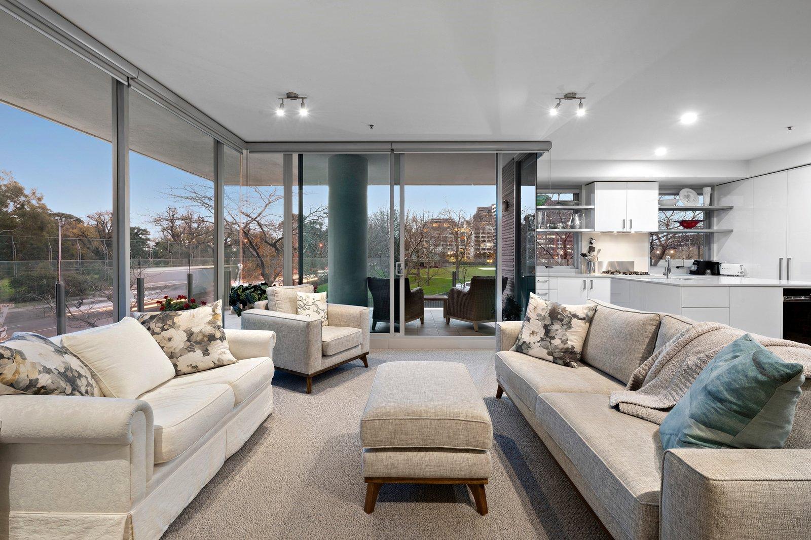 102/1 Roy Street, Melbourne, 3004