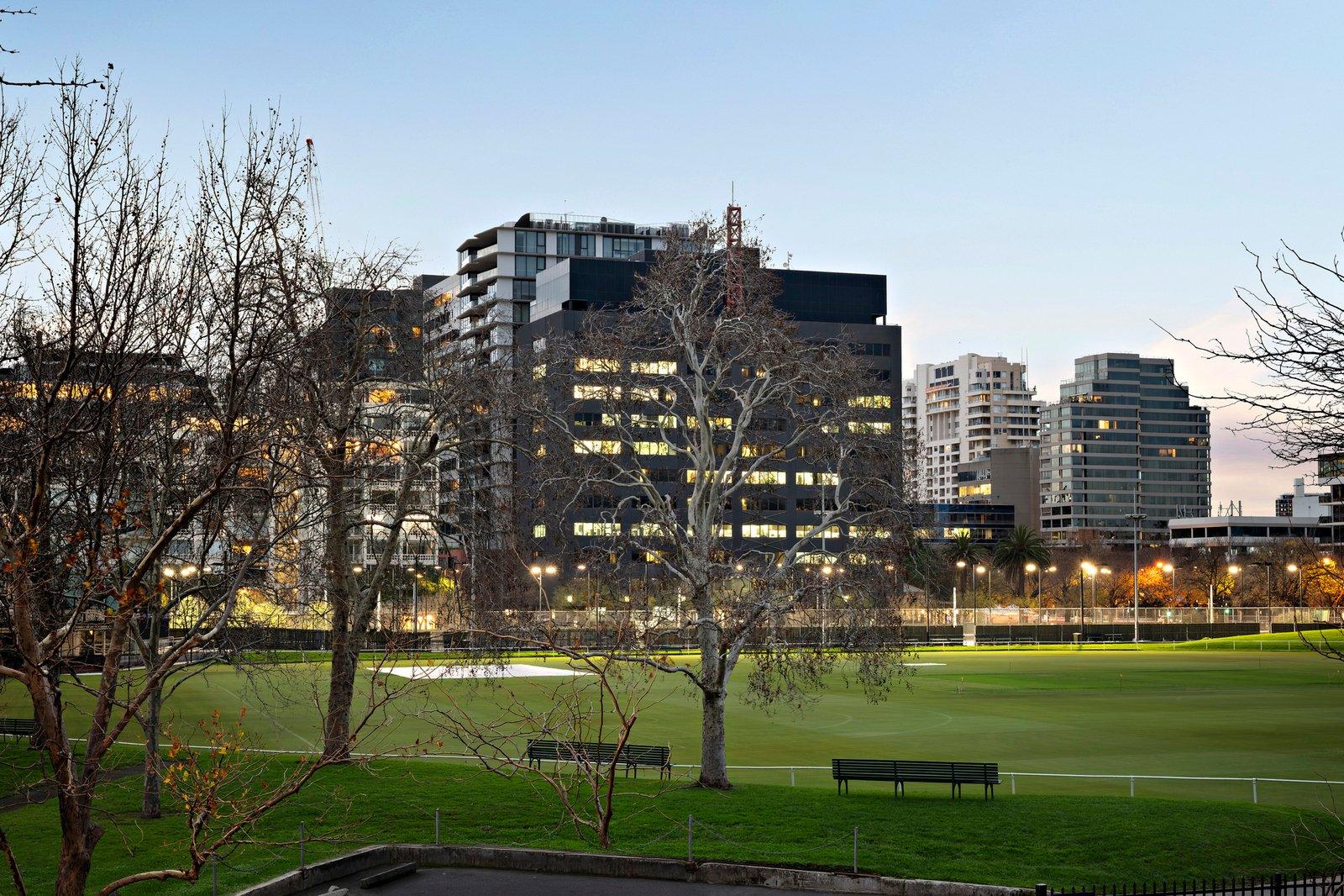 102/1 Roy Street, Melbourne, 3004