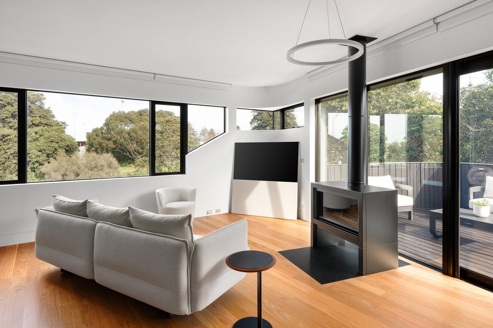 103 Ormond Esplanade, Elwood, 3184