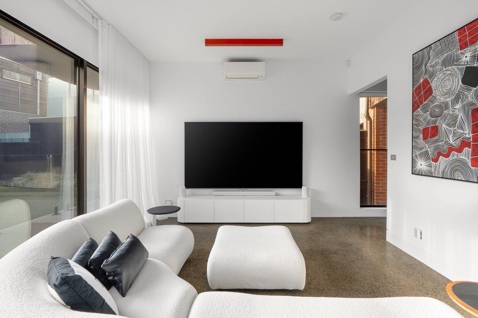 103 Ormond Esplanade, Elwood, 3184