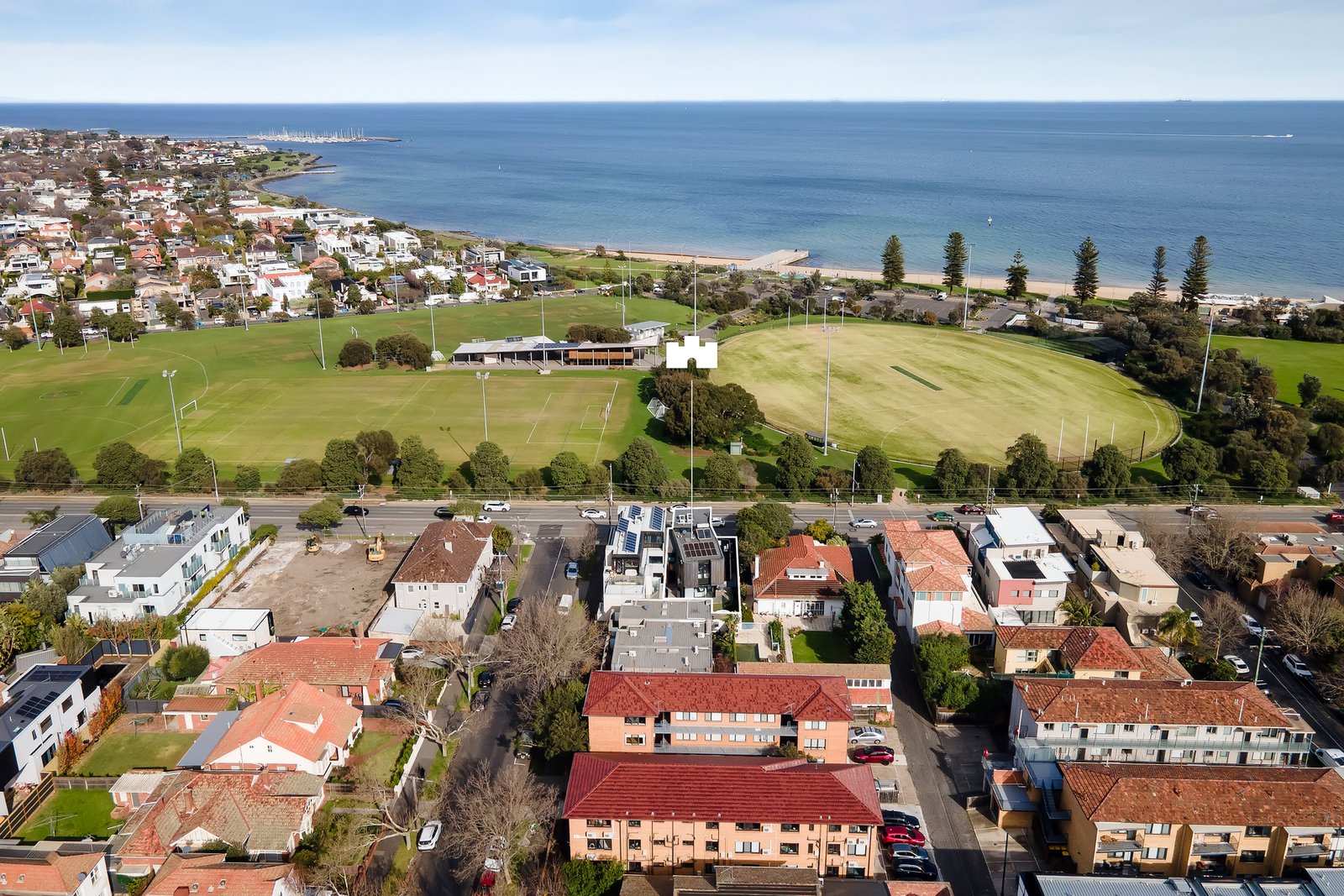 103 Ormond Esplanade, Elwood, 3184