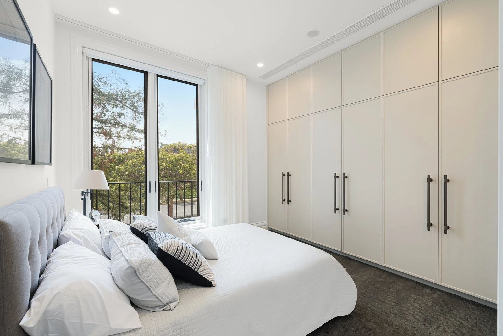 103/27 Howard Street, Kew, 3101