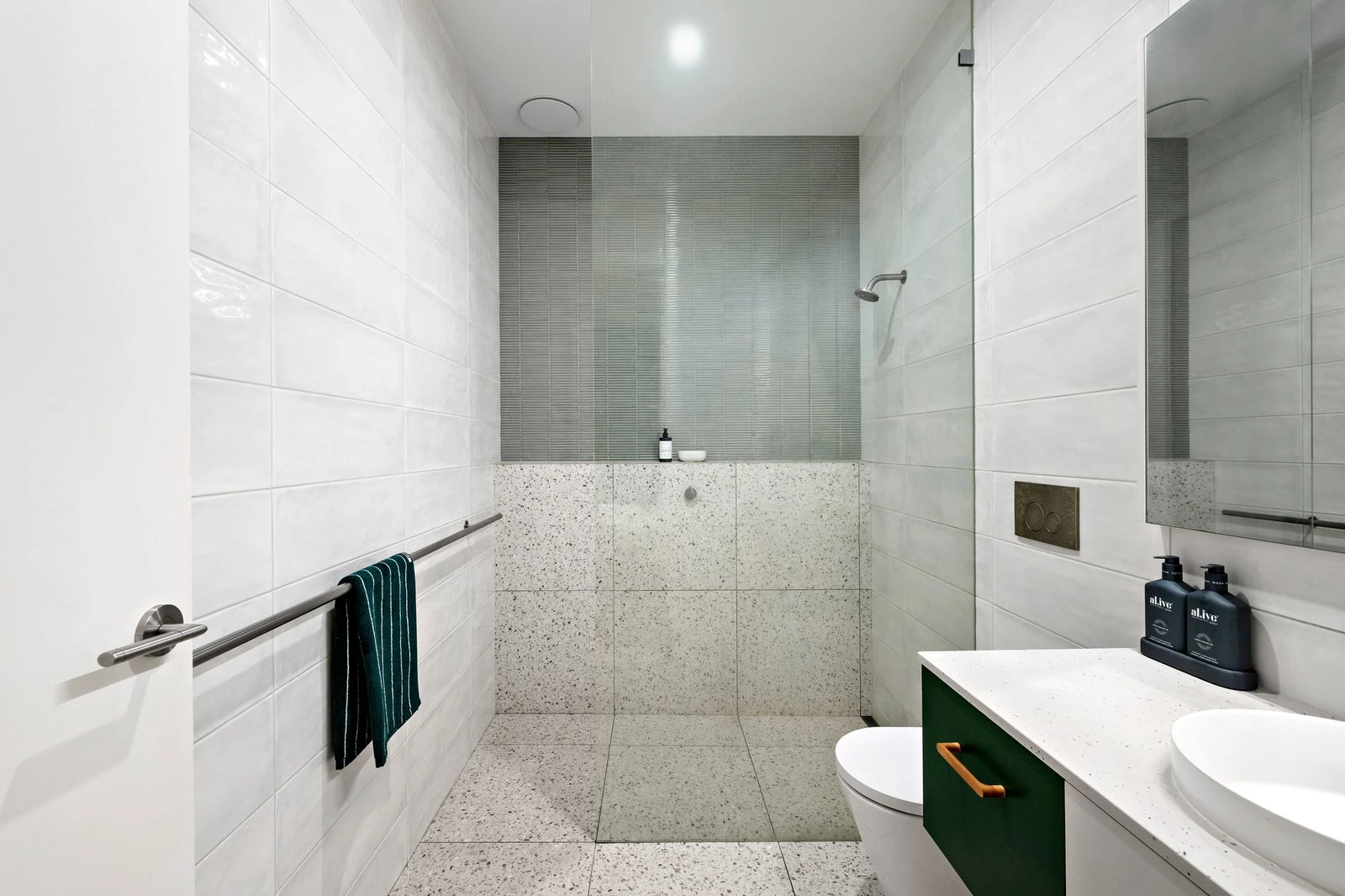 103/65 Wellington Street, St Kilda, 3182