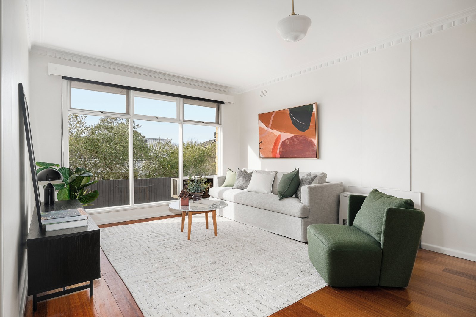 10/4 Hillside Parade, Glen Iris, 3146