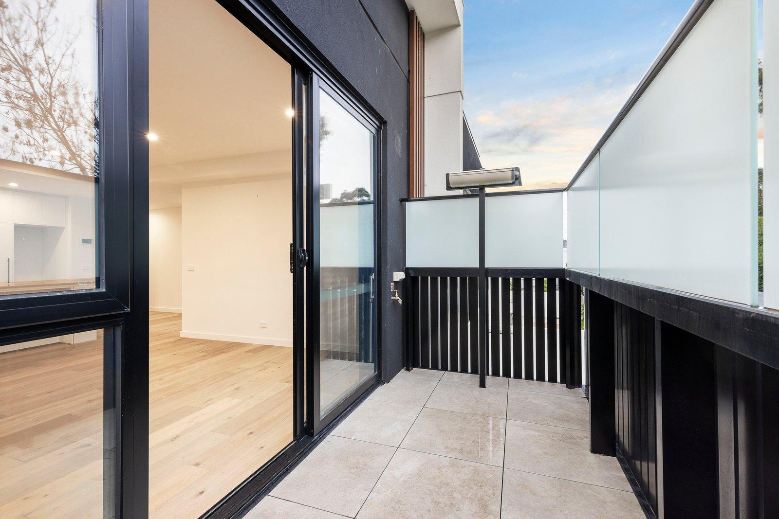 104/47 Mcintyre Street, Burwood, 3125
