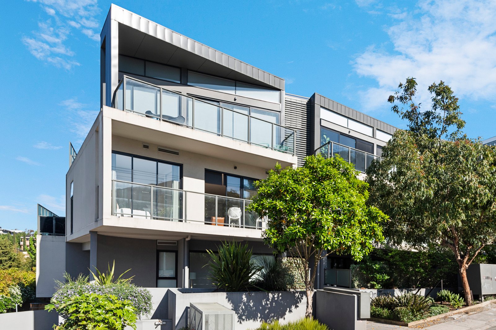107/83 Tram Road, Doncaster, 3108