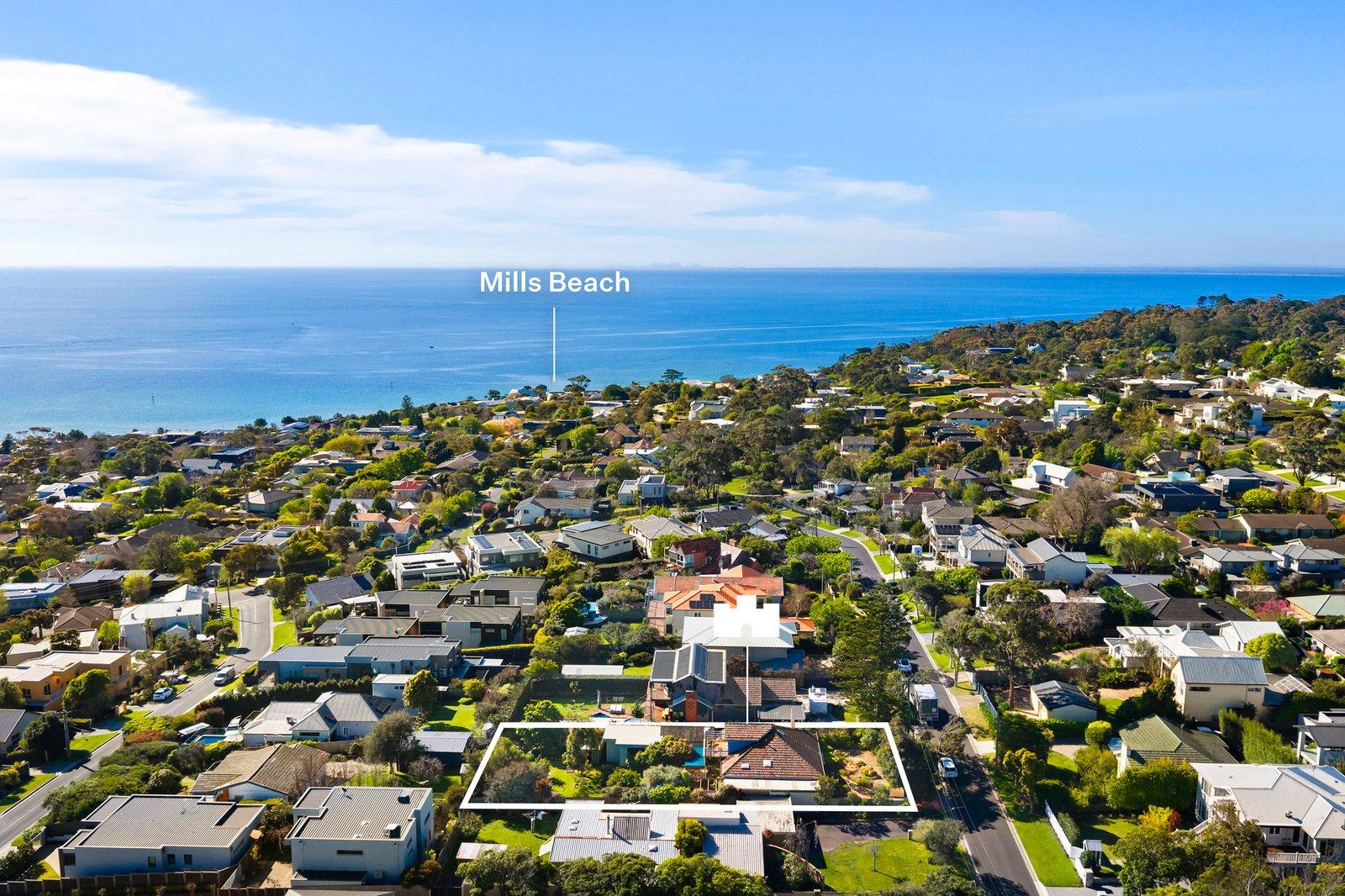 11 Balcombe Street, Mornington, 3931