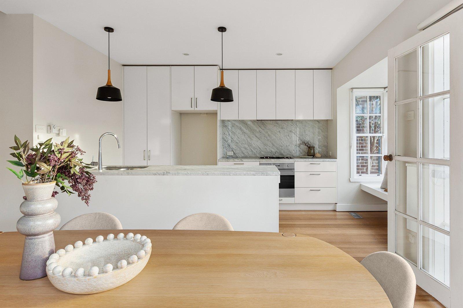 11 Berwick Street, Camberwell, 3124