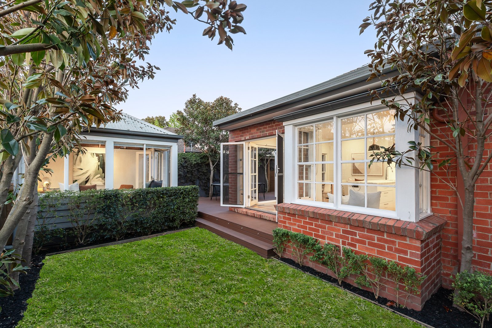 11 Berwick Street, Camberwell, 3124