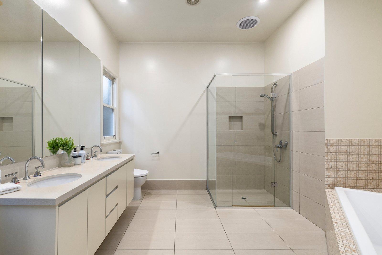 11 Hazeldine Road, Glen Iris, 3146