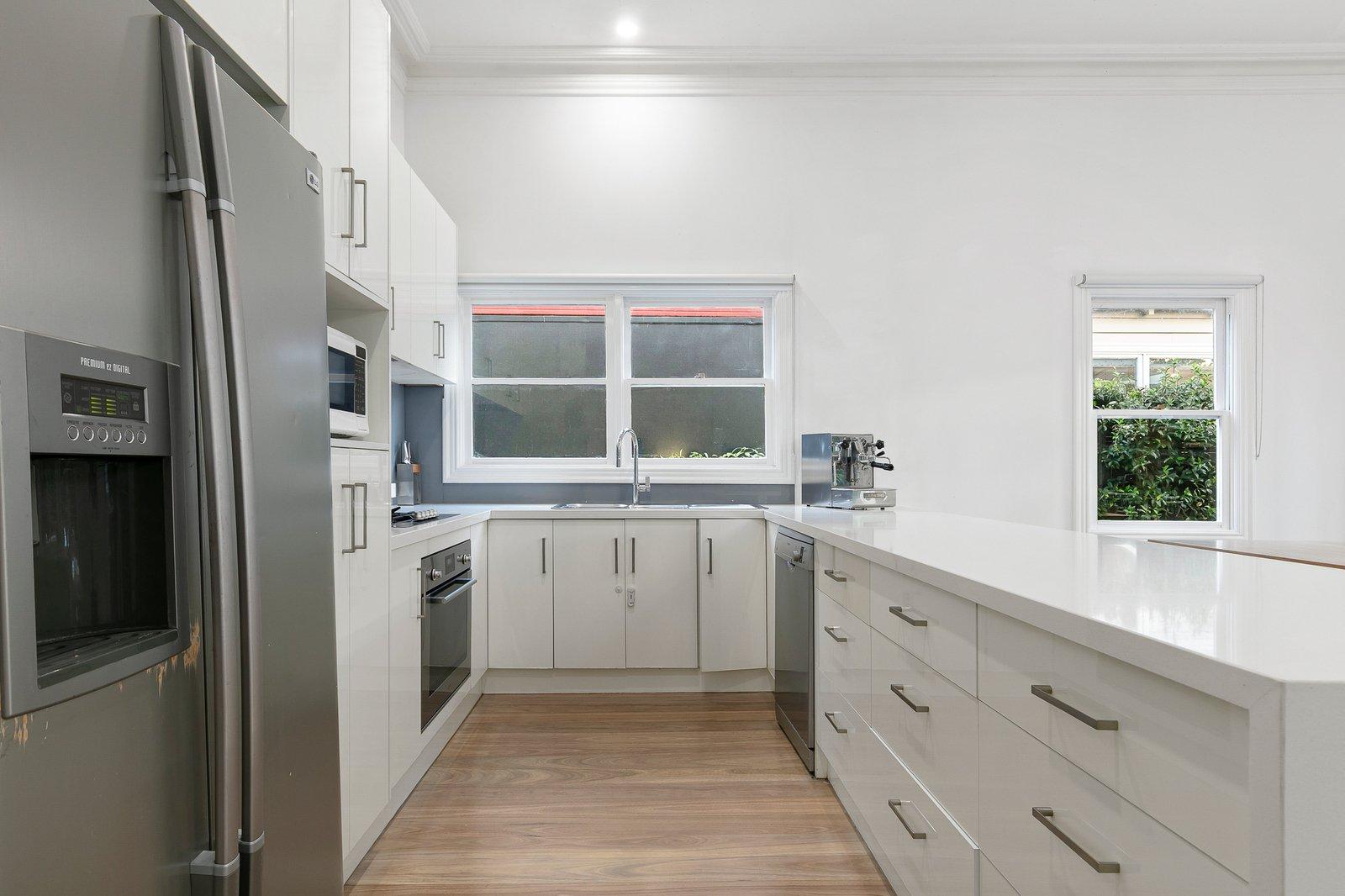 11 Leamington Crescent, Caulfield East, 3145