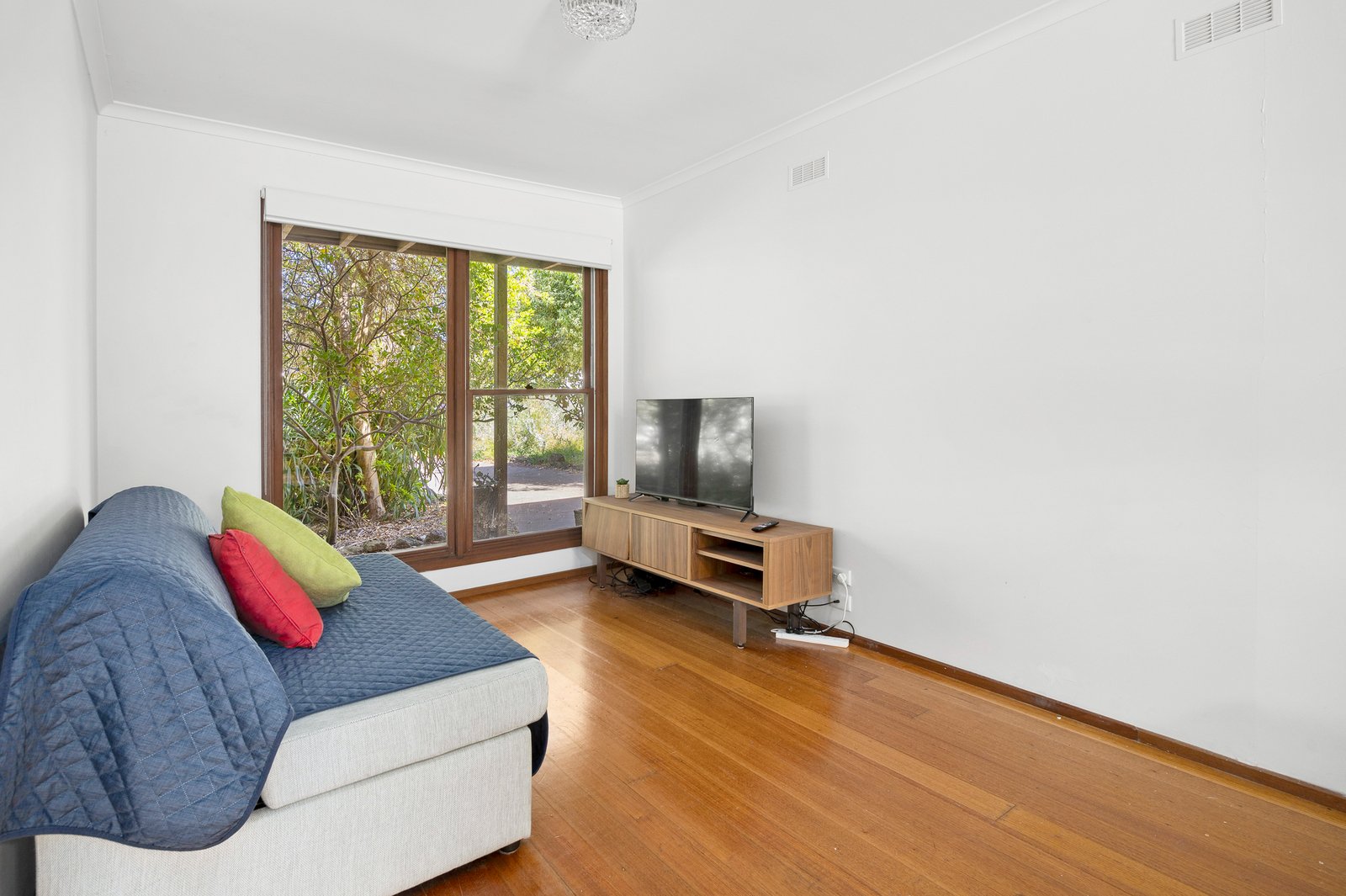 11 Murray Drive, Point Leo, 3916