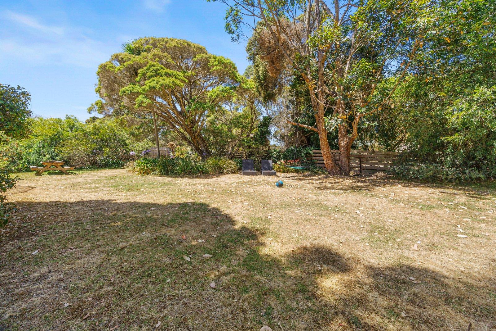 11 Murray Drive, Point Leo, 3916