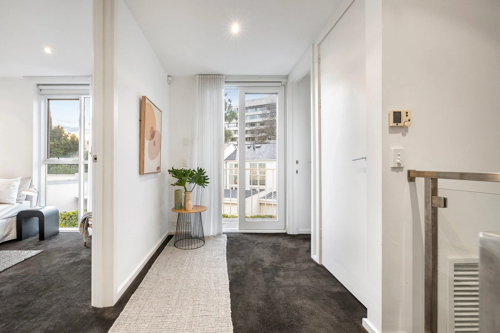 11 Myoora Road, Toorak, 3142