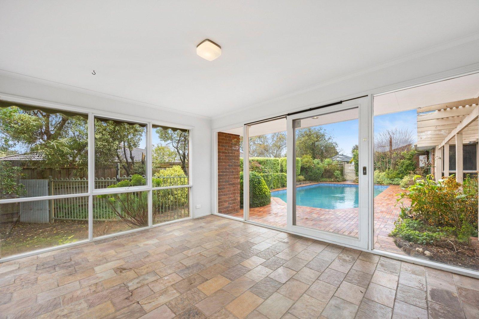 11 Woodlyn Close, Mount Eliza, 3930