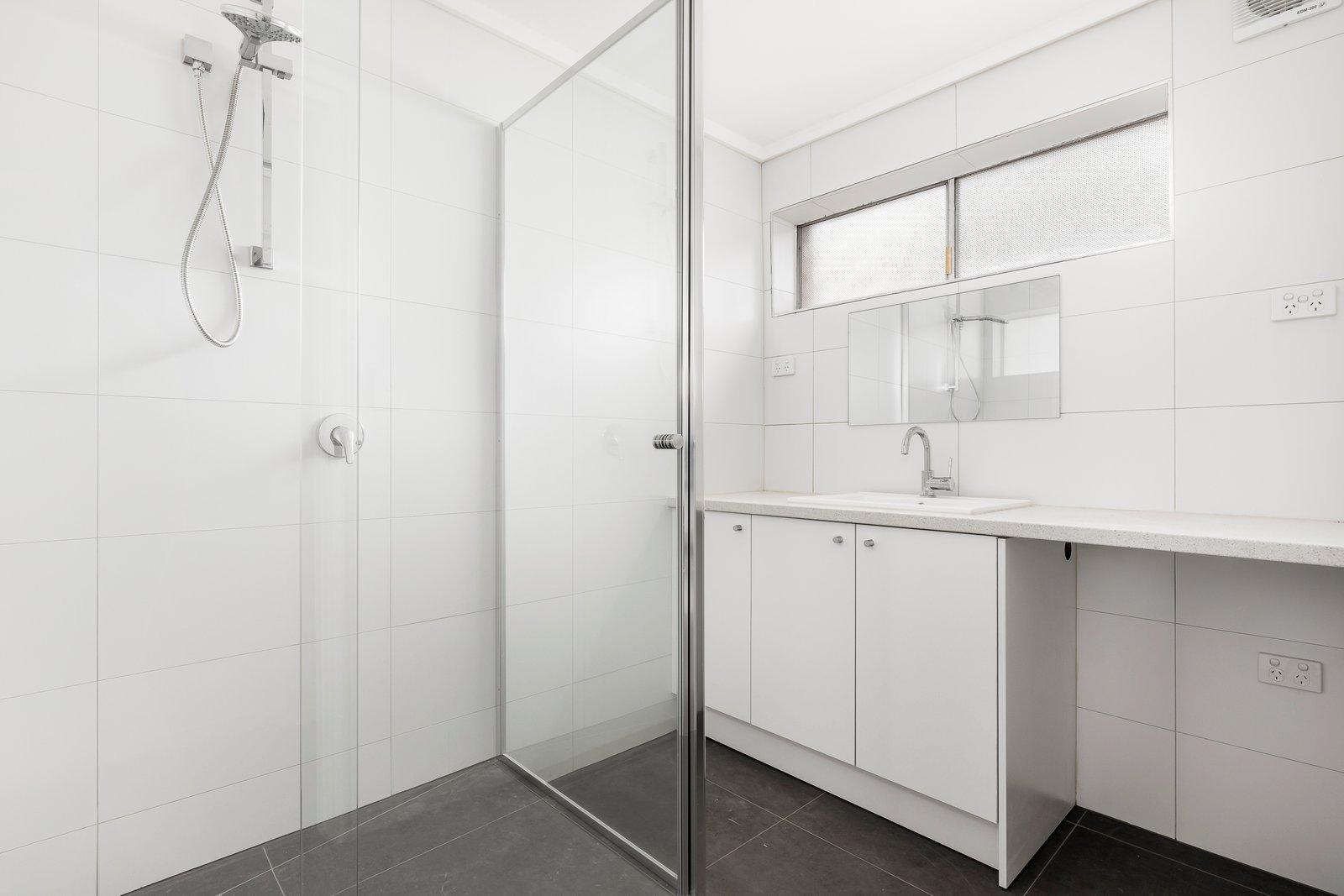 1/10 Daly Street, Oakleigh East, 3166