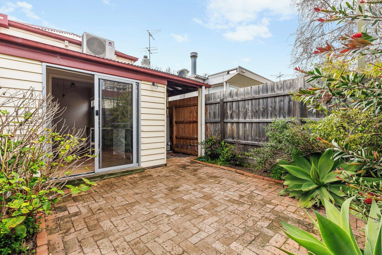 110 Graham Street, Albert Park, 3206