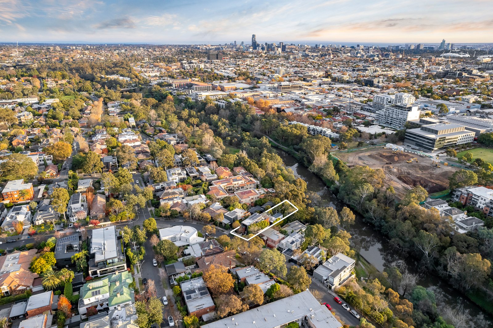 1/10 Harrison Crescent, Hawthorn, 3122