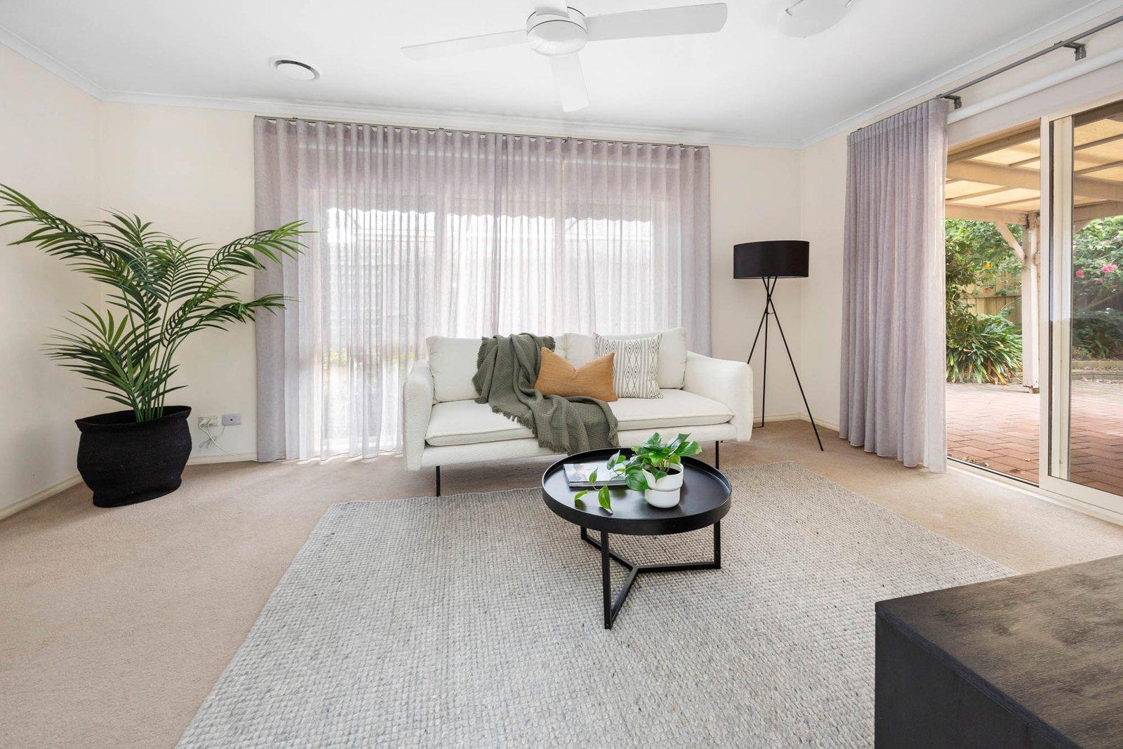 1/102 Beleura Hill Road, Mornington, 3931