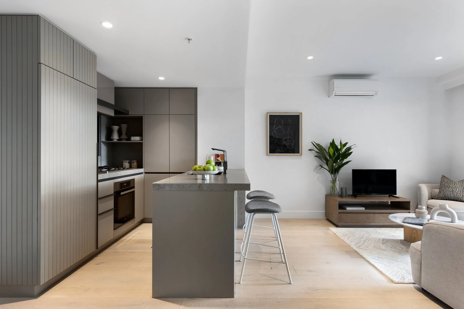 110/708 Burwood Road, Hawthorn East, 3123