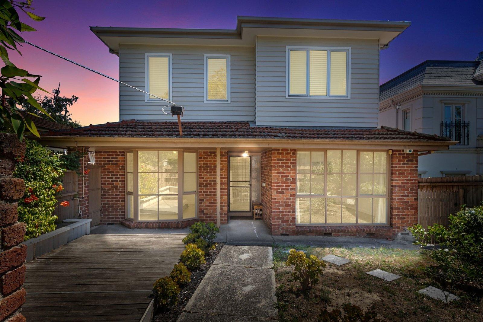 1/11 Freeman Street, Balwyn, Vic