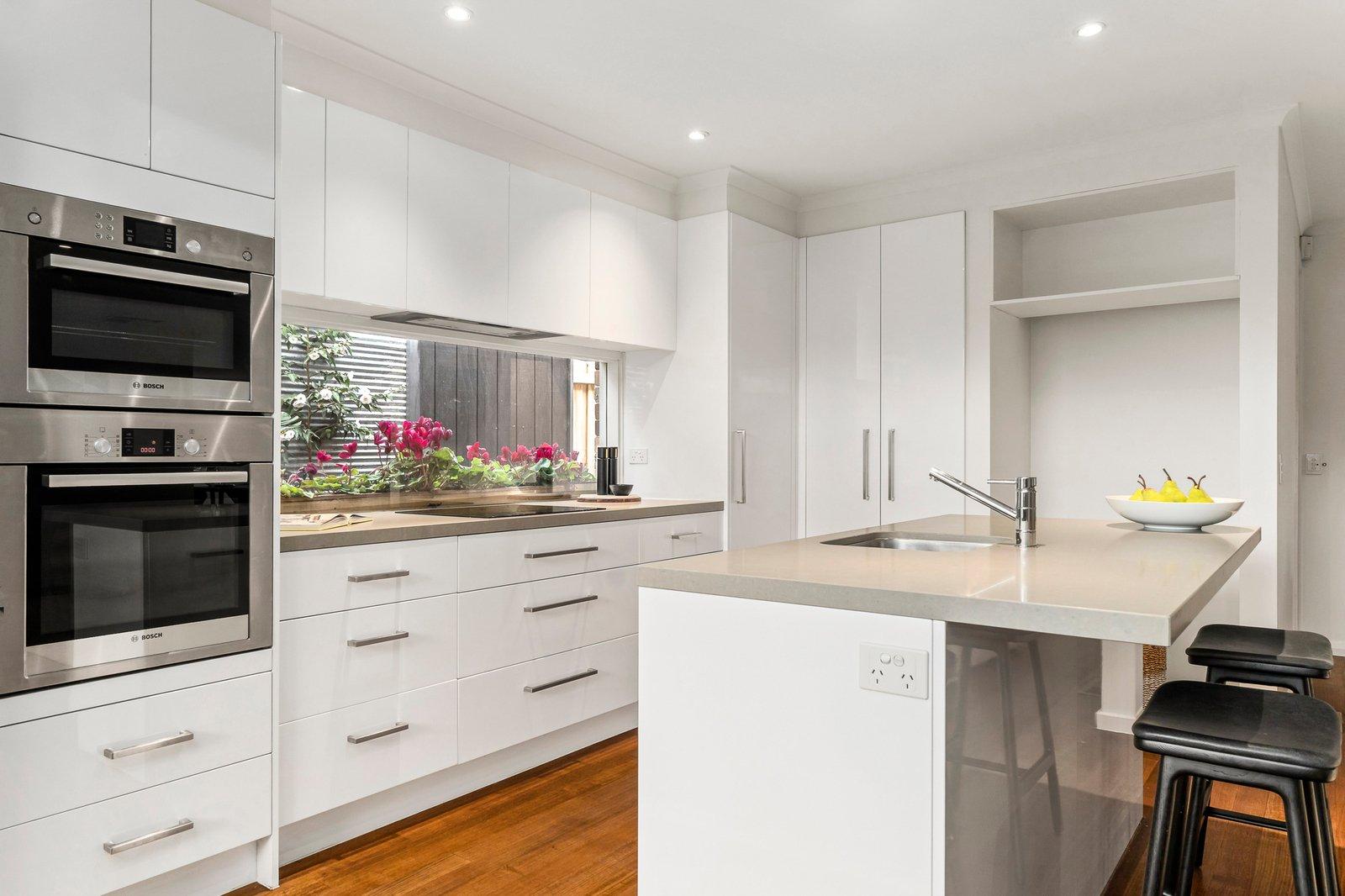 1/11 Glenview Road, Doncaster East, 3109