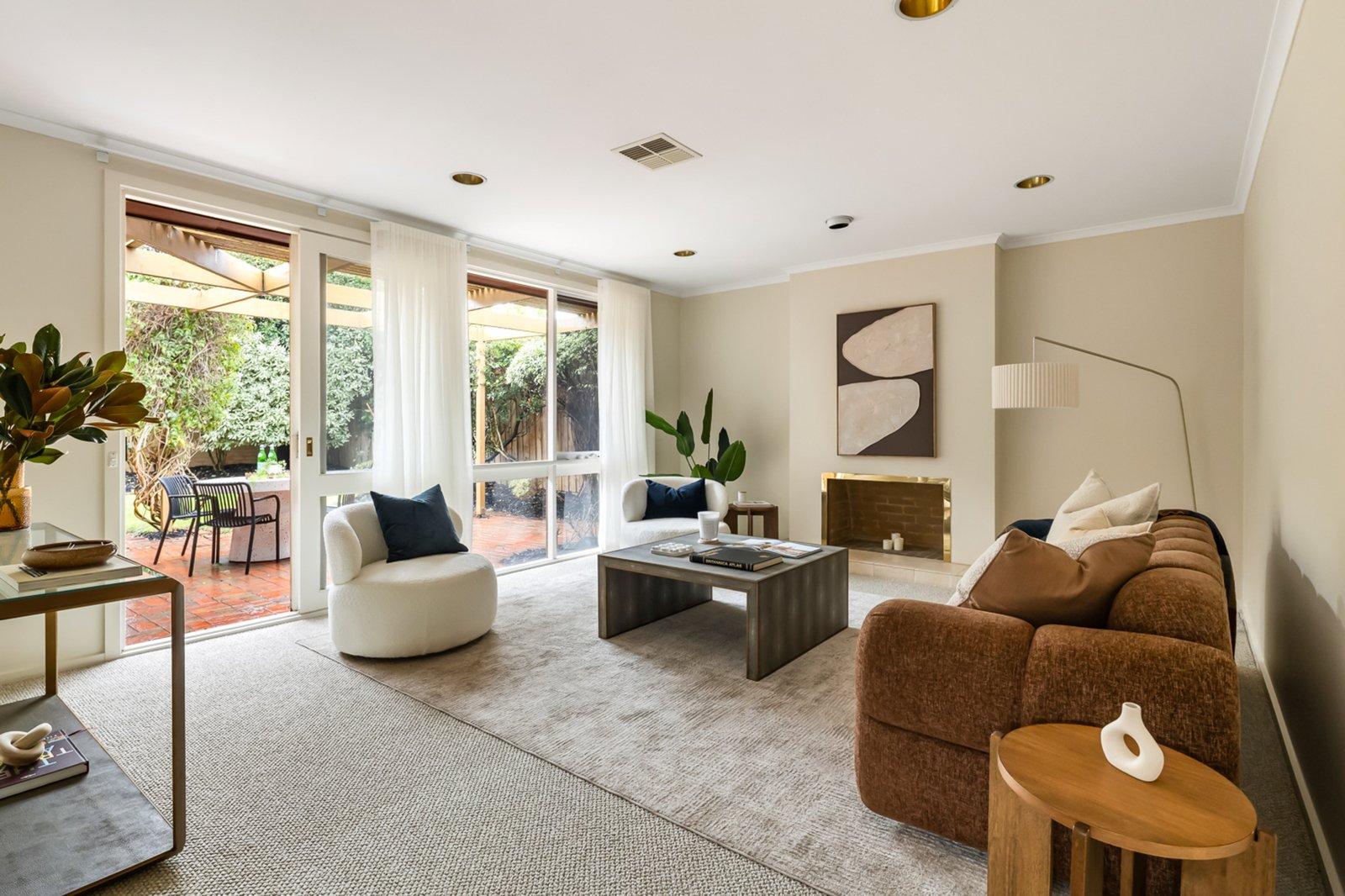 1/12 Bent Street, Brighton, 3186