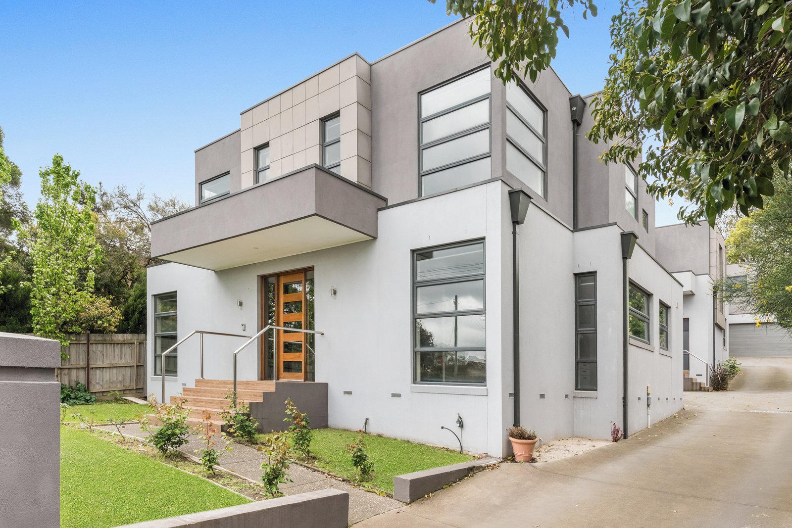 1/124 Balwyn Road, Balwyn, 3103