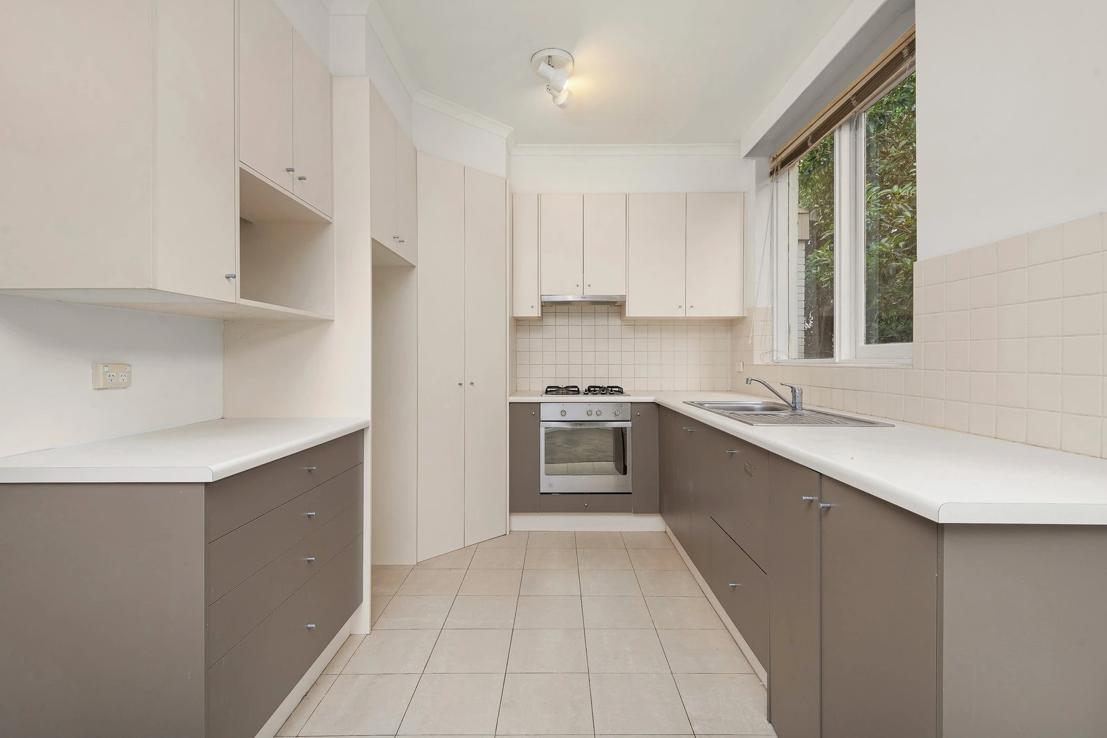 11/386 Toorak Road, South Yarra, 3141